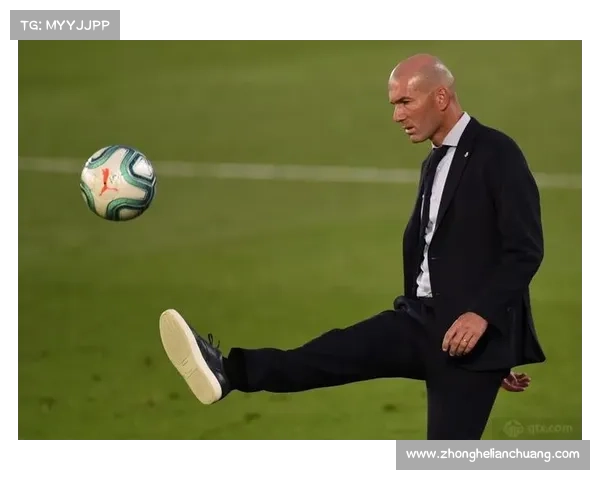 从巅峰到传奇全面解析齐达内辉煌生涯的经典时刻